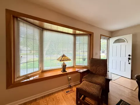 Entry Way - 99 Circle Dr E, Montgomery, IL 60538 photo 1 of 1