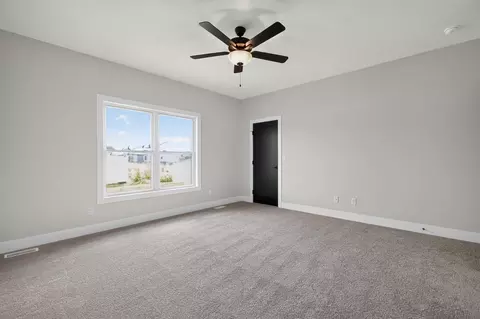 Bedroom - 1704 Blenheim Dr, Springfield, IL 62711 photo 1 of 6