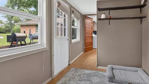 308 E Oak St, Downs, IL 61736 photo 20