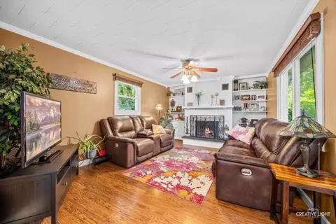 Living - 3419 Campbell St, Rolling Meadows, IL 60008 photo 2 of 2