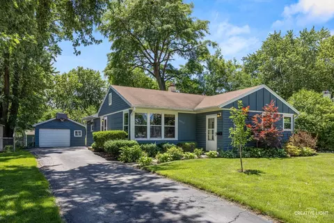 3419 Campbell St, Rolling Meadows, IL 60008