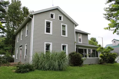 Exterior - 4149 School Rd, Chadwick, IL 61014 photo 6 of 10