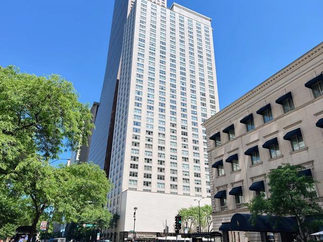 777 N Michigan Ave #803, Chicago, IL 60611