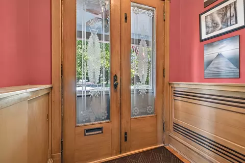 Entry Way - 532 Calhoun St, Morris, IL 60450 photo 2 of 7