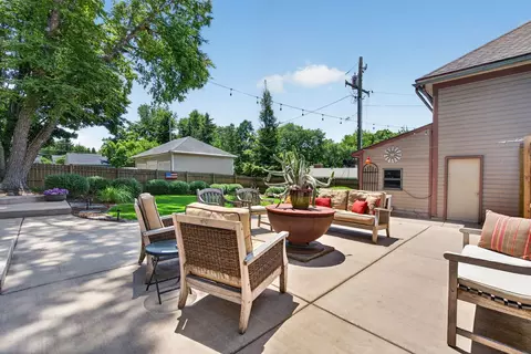 Exterior - 532 Calhoun St, Morris, IL 60450 photo 8 of 12