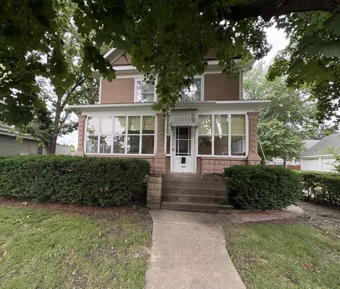 220 E Ave, Rochelle, IL 61068