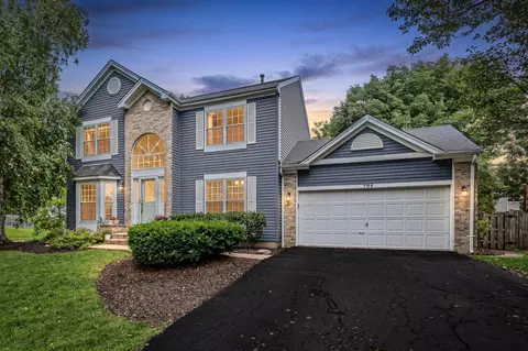 794 White Pine Cir, Lake In The Hills, IL 60156