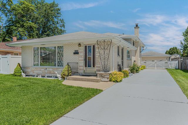 10533 Lavergne Ave, Oak Lawn, IL 60453