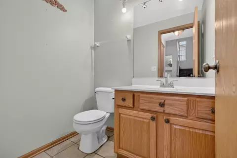 Bath - 1434 Levato Ln, Minooka, IL 60447 photo 1 of 3