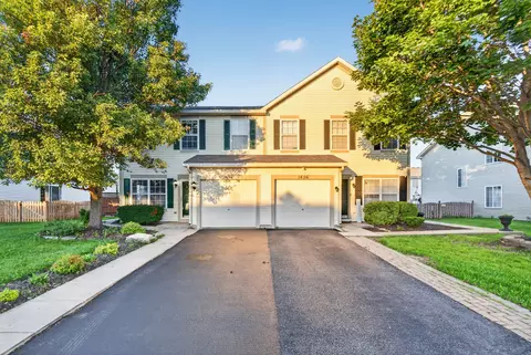 Exterior - 1434 Levato Ln, Minooka, IL 60447 photo 3 of 10