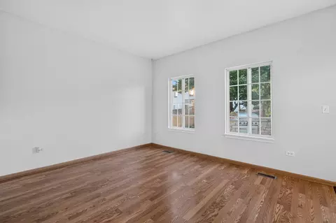 Living - 1434 Levato Ln, Minooka, IL 60447 photo 9 of 10