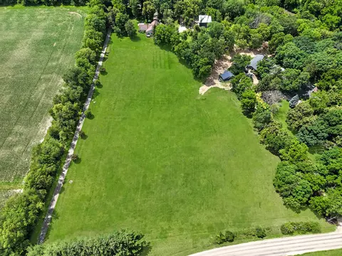 View/Area - 2579 W Fairgrounds Rd, Freeport, IL 61032 photo 1 of 4