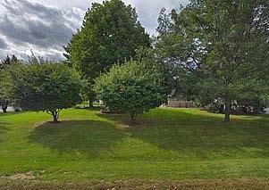 392 Jean St, Gilberts, IL 60136