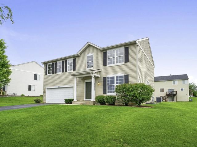 824 Briarcliff Dr, Minooka, IL 60447