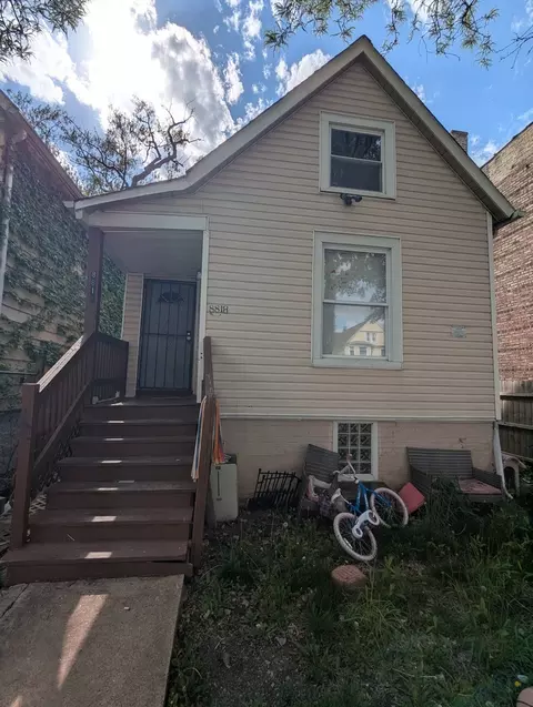 8818 S Carpenter St, Chicago, IL 60620