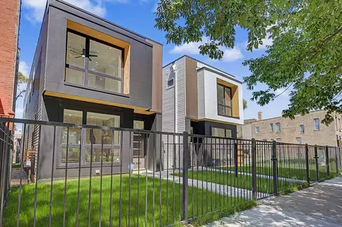 616 N Avers Ave, Chicago, IL 60624