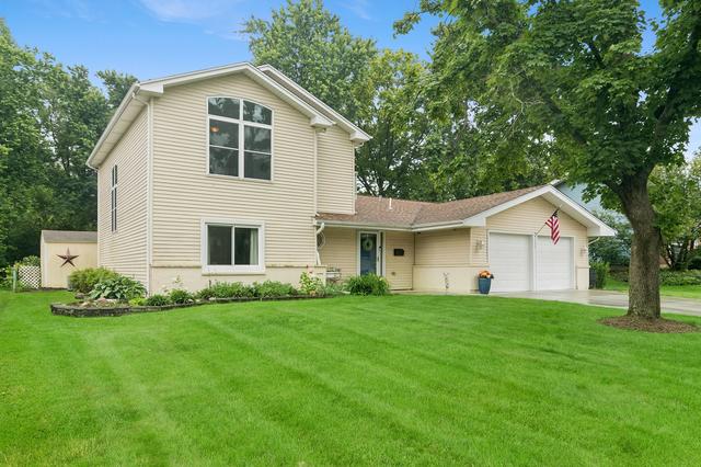 2 S155 Mayfield Ln, Glen Ellyn, IL 60137
