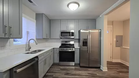 Kitchen - 17092 Jodave Ave, Hazel Crest, IL 60429 photo 2 of 3