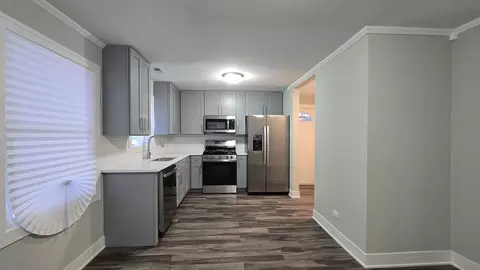 Kitchen - 17092 Jodave Ave, Hazel Crest, IL 60429 photo 3 of 3