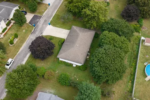 View/Area - 201 E Ririe Pl, Flanagan, IL 61740 photo 9 of 10