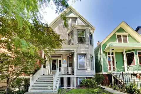 2102 W Belle Plaine Ave, Chicago, IL 60618