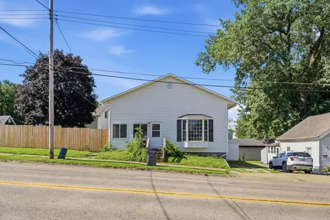 1105 Spring St, Burlington, IA 52601