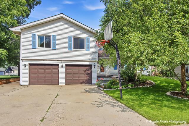 1218 Bunker St, Woodstock, IL 60098