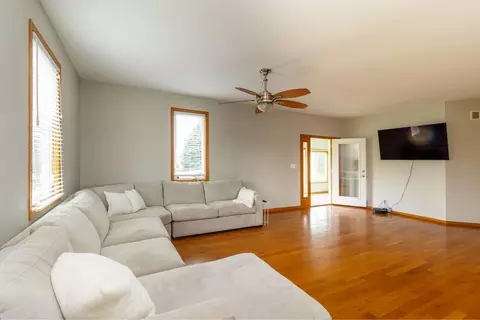 16649 Beaverton Rd, Capron, IL 61012 photo 10