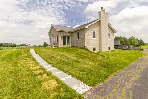 16649 Beaverton Rd, Capron, IL 61012 photo 7