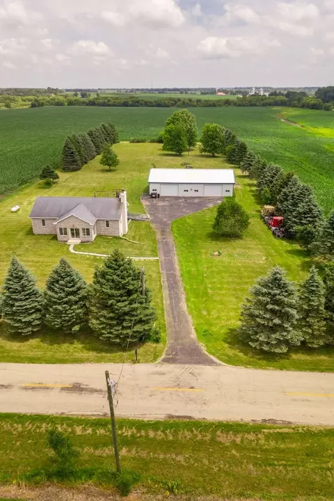 16649 Beaverton Rd, Capron, IL 61012 photo 40