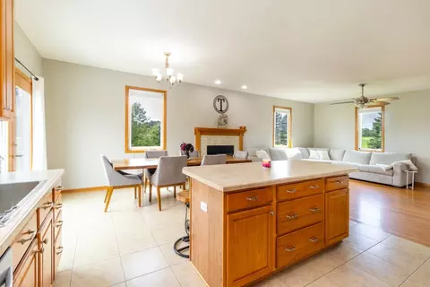 16649 Beaverton Rd, Capron, IL 61012 photo 13