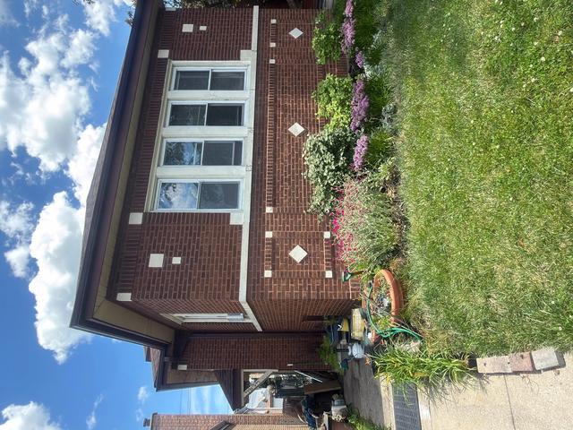 5825 N Kimball Ave, Chicago, IL 60659
