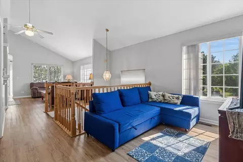 Living - 1720 Sienna Ct, Wheeling, IL 60090 photo 5 of 5