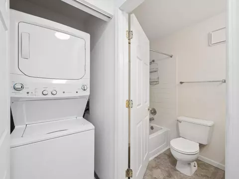 Other - 3265 Kirchoff Rd #217, Rolling Meadows, IL 60008 photo 2 of 3