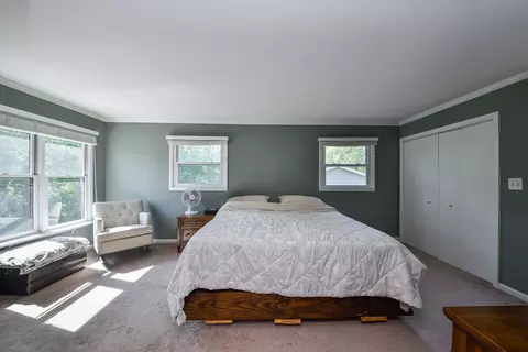 Bedroom - 136 Hamlet St, Batavia, IL 60510 photo 2 of 2