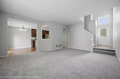 337 Devoe Dr #337, Oswego, IL 60543 photo 3
