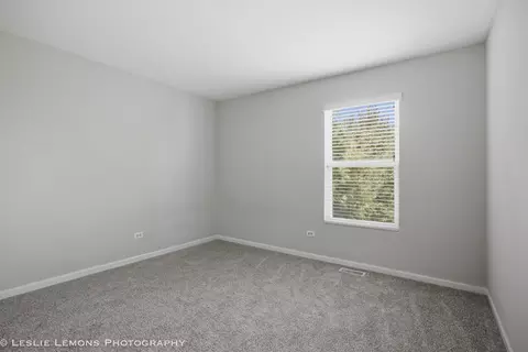 337 Devoe Dr #337, Oswego, IL 60543 photo 16