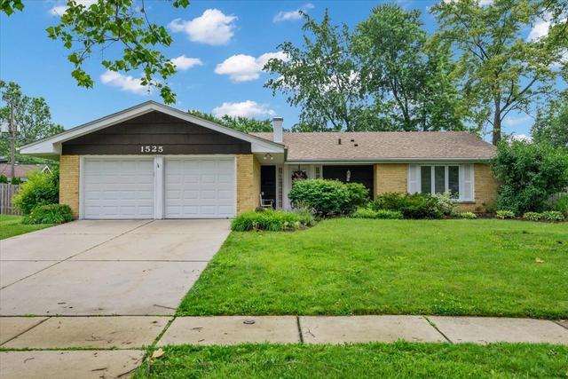 1525 Mayfield Ln, Hoffman Estates, IL 60169
