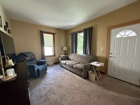 304 E Minnesota St, Spring Valley, IL 61362 photo 10