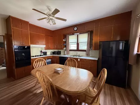 304 E Minnesota St, Spring Valley, IL 61362 photo 7
