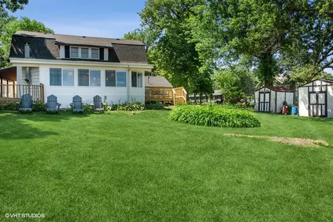 40913 N Park Ave, Antioch, IL 60002