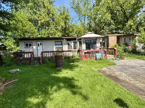 272 Misty Rdg, Lakemoor, IL 60051