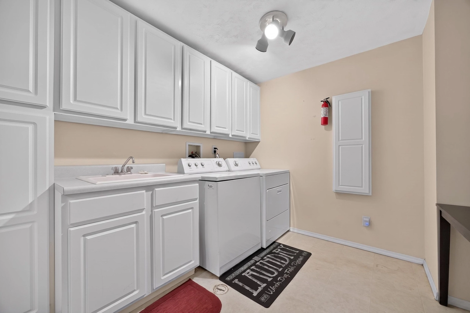 2 Scenic Pt, Bloomington, IL 61701 photo 35