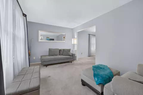 2 Scenic Pt, Bloomington, IL 61701 photo 17