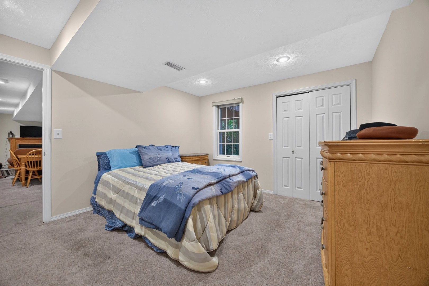 2 Scenic Pt, Bloomington, IL 61701 photo 46