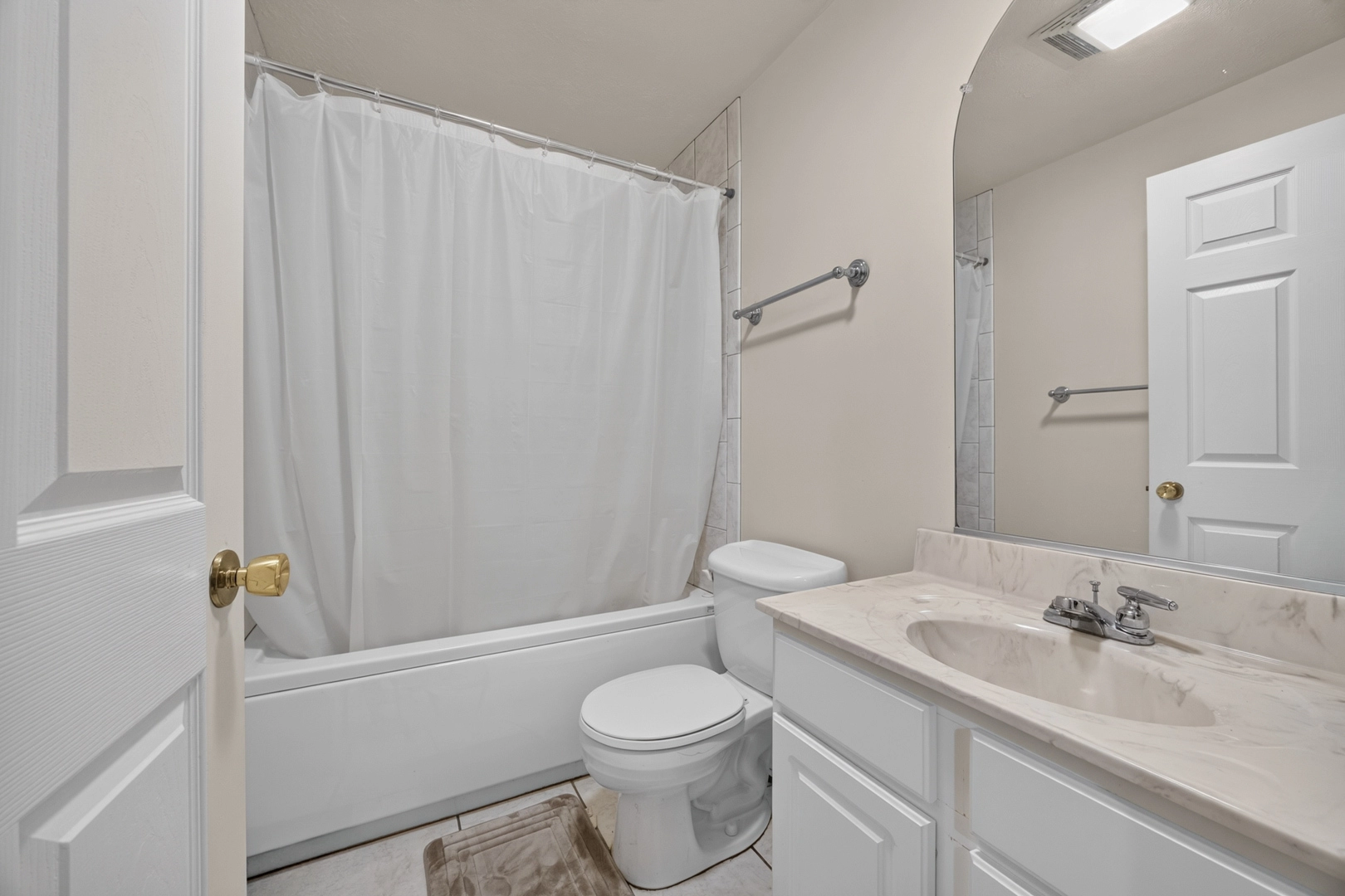 2 Scenic Pt, Bloomington, IL 61701 photo 44