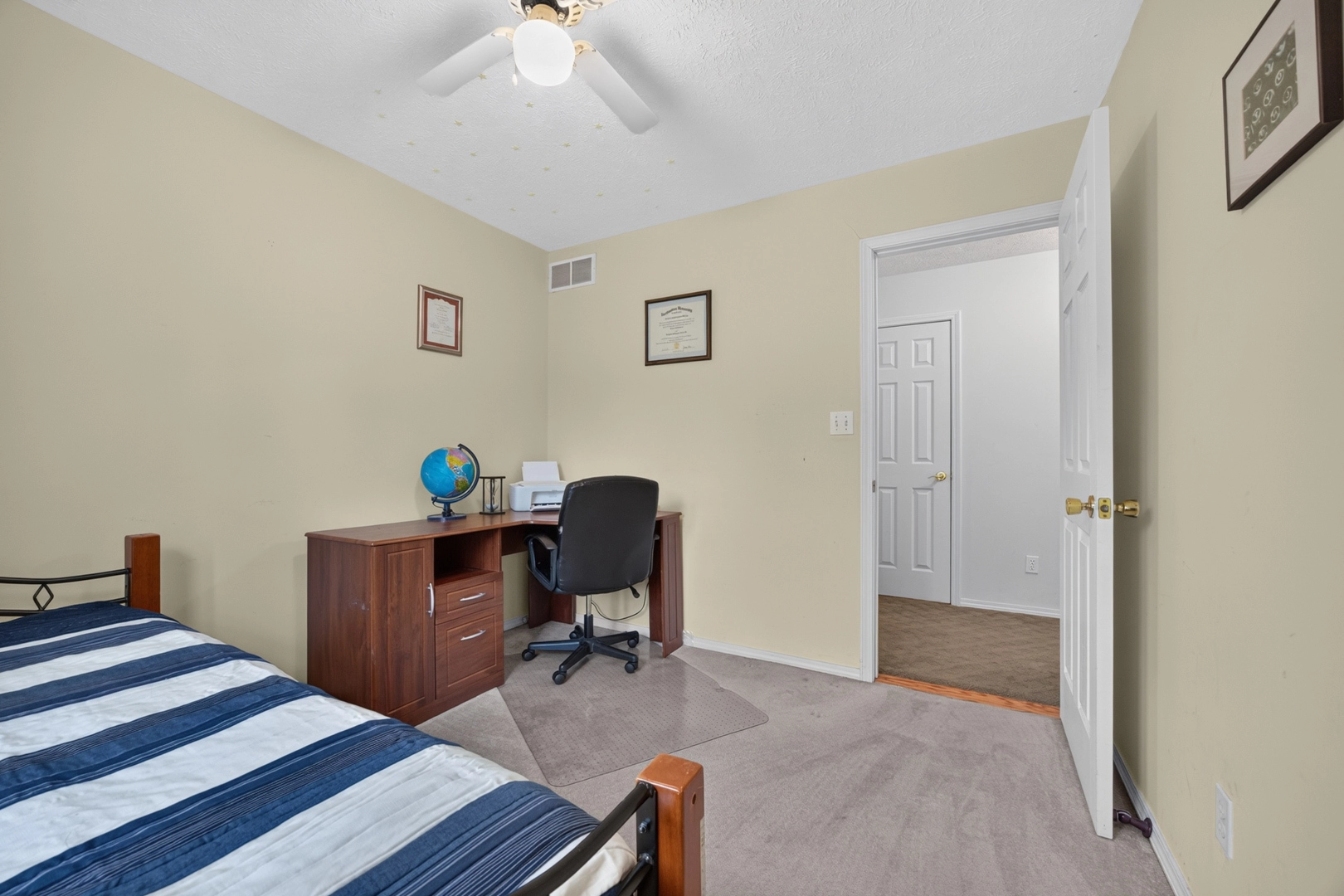 2 Scenic Pt, Bloomington, IL 61701 photo 27