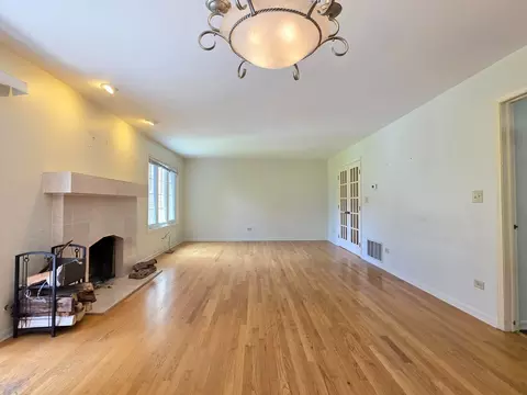 Living - 4129 Florence Way, Glenview, IL 60025 photo 2 of 2