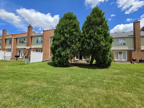 Exterior - 4129 Florence Way, Glenview, IL 60025 photo 5 of 7