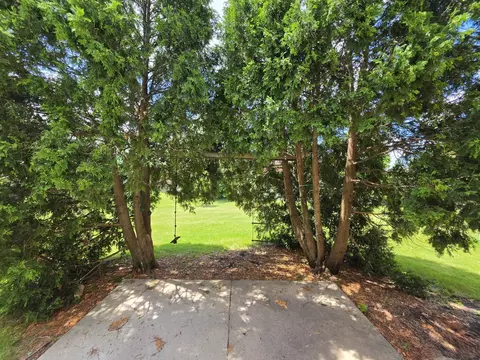 Exterior - 4129 Florence Way, Glenview, IL 60025 photo 3 of 7